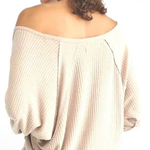 Free People Santa Clara Thermal Waffle Knit Top Size Medium Alabaster NWT - Picture 5 of 7
